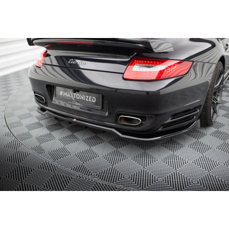 Body kit a vizuálne doplnky Zadnji centralni podaljšek – splitter (z navpičnimi črtami/prečkami) Porsche 911 Turbo 997 | race-shop.si