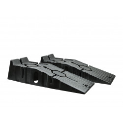 Plastic ramps for up to 2000kg (2 pcs)