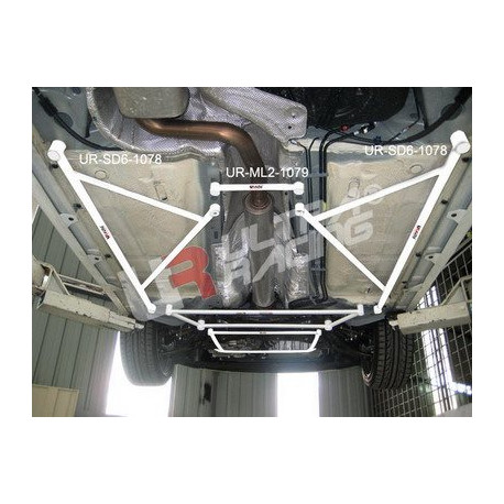 Stebrički Ford Focus MK2 2.0 TDCI UltraRacing 2x 3-Point Floor Bars | race-shop.si