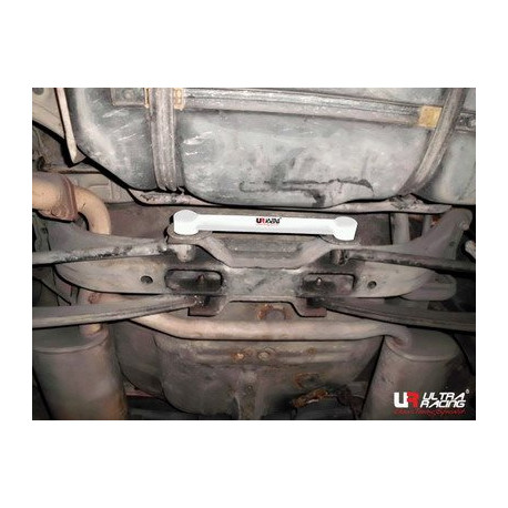 Stebrički Hyundai Coupe 96-99 UltraRacing Rear Lower TieBar/Brace 1585 | race-shop.si
